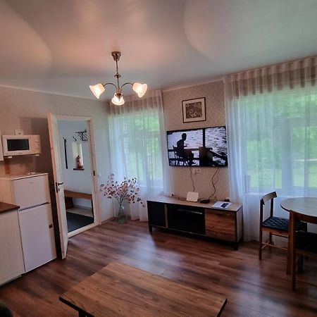 Mustvee Puhkemaja Villa Bagian luar foto