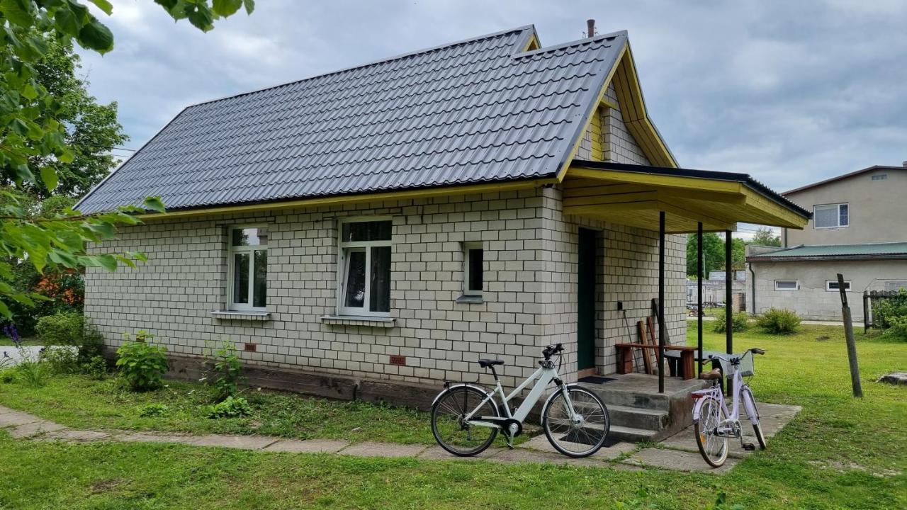Mustvee Puhkemaja Villa Bagian luar foto