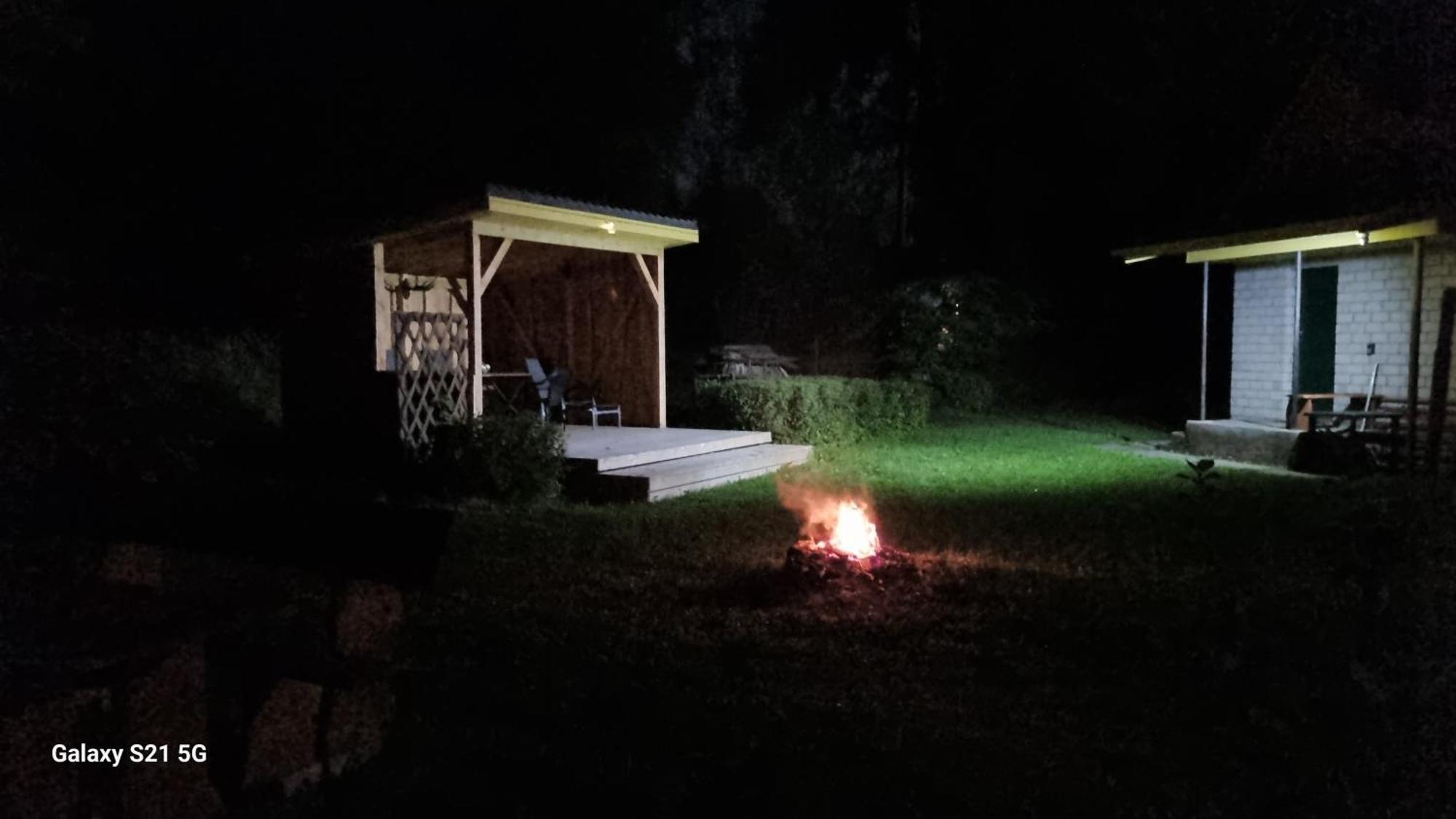 Mustvee Puhkemaja Villa Bagian luar foto